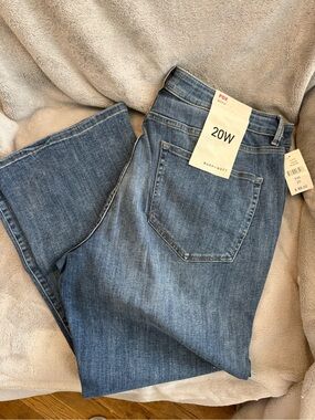Warp + Weft Mid Wash High-Rise Wide Leg Jeans - Blue
